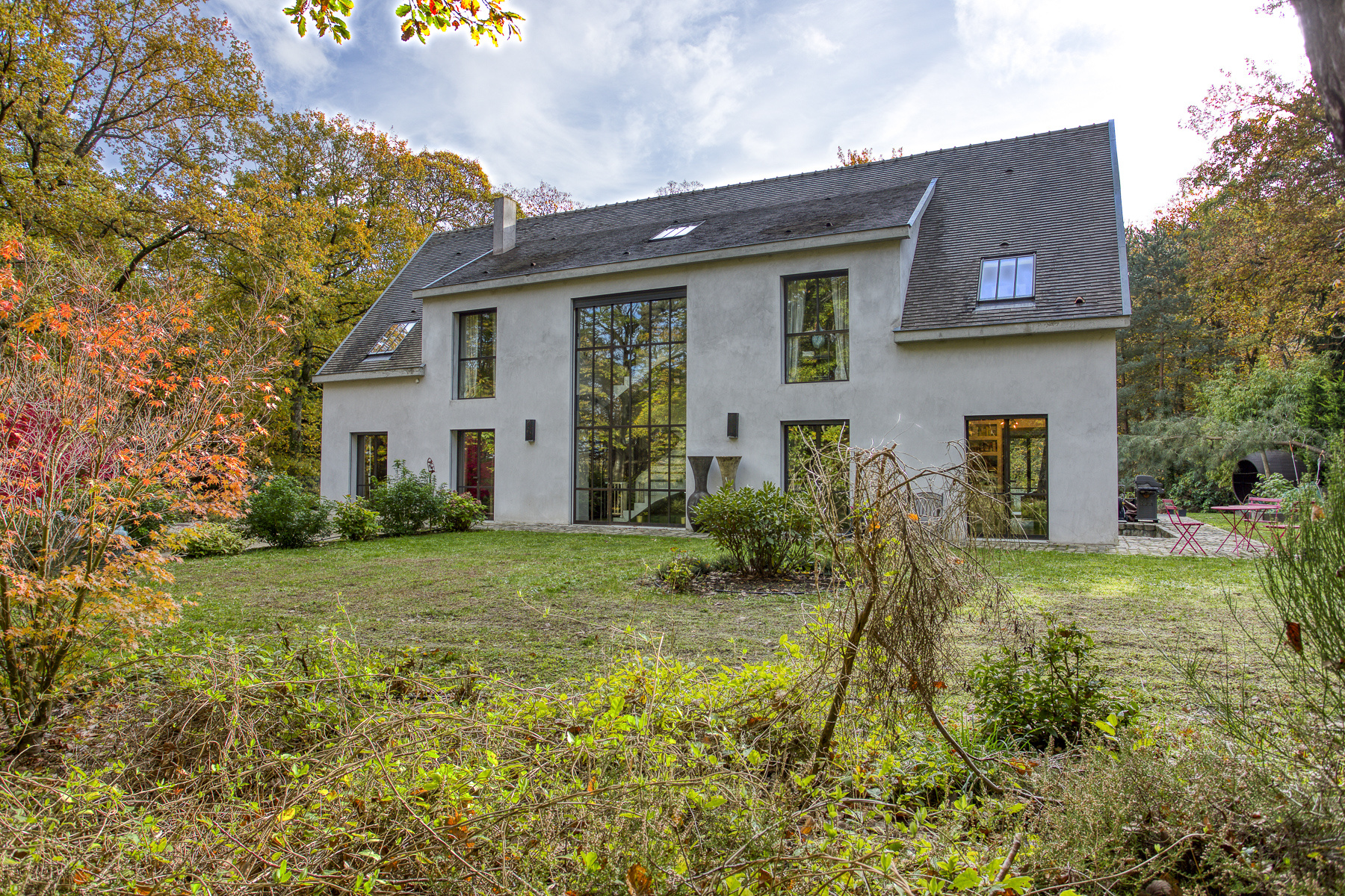 maison Montfort-l'Amaury : A MONTFORT L'AMAURY - Proche forêt